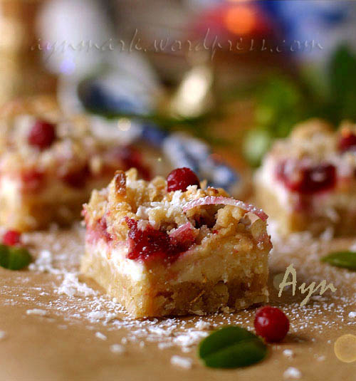 cranberrycheesebars1